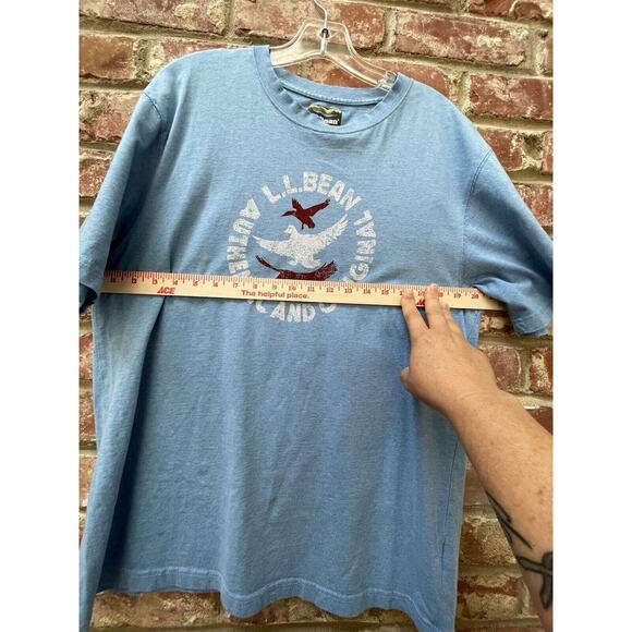 L.L. Bean Short Sleeve Authentic Original Ducks Men’s M Light Blue Cotton Tee - Picture 4 of 8
